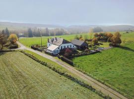 Ard'envie vakantiewoning - holiday home, hotell sihtkohas Houffalize