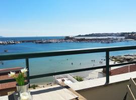 Precioso ático con vistas a pie de playa: Sanxenxo'da bir ucuz otel