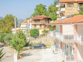 Delfini Hotel, hotel in Skala Potamias