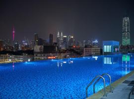 KL One Residence by Nest Home [Infinity Pool & KL Skyline] – hotel w pobliżu miejsca CIDB Convention Centre w Kuala Lumpur