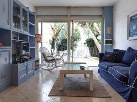 Santa Marinella - La Terrazza sul Mare, hotel em Santa Marinella