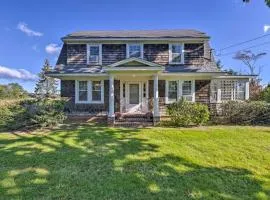 Near Wineries Historic North Fork Farmhouse!