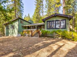 Cedar Nest, villa in Wawona