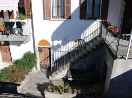 la casa nel prunent, hotel v destinaci Trontano