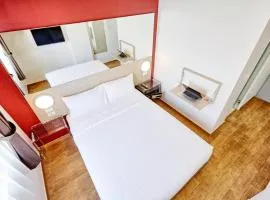 Easy Planet Phuket Patong