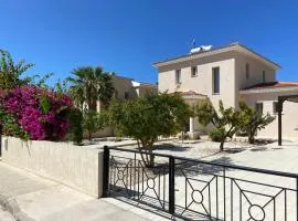 Luxury Villa Phaedra