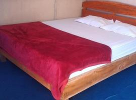 Penginapan puncak Dua RedPartner, hotel v destinaci Tanjungmerowa