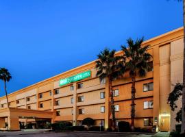 La Quinta by Wyndham Houston Baytown East, hotel in Baytown