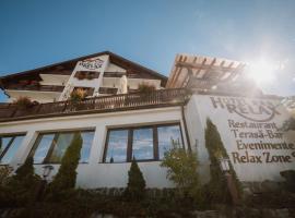 Hotel Relax & Resort Sovata（Hotel Relax Sovata）、ソバタのホテル