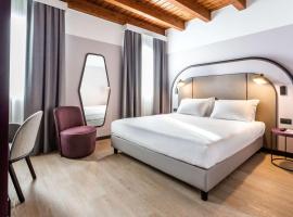 BEST WESTERN Titian Inn Hotel Treviso, khách sạn có chỗ đậu xe ở Silea