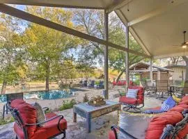 4-Season Boathouse, Hot Tub! Guadalupe River Oasis