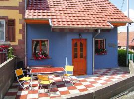 Semi-detached house, Hinsbourg, cheap hotel in Hinsbourg