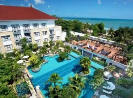 Truntum Kuta Bali、にあるングラ・ライ国際空港 - DPSの周辺ホテル