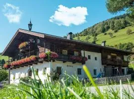 Apartment Bauernhof Gasteg - M by Interhome