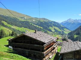 Chalet Lippnerhütte - LNH120 by Interhome, cabaña o casa de campo en Tux
