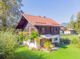 Chalet Weissenbach by Interhome, chalet i Weissenbach