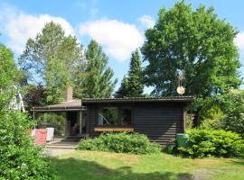 Chalet Fietz by Interhome，位于Nienkattbek的木屋