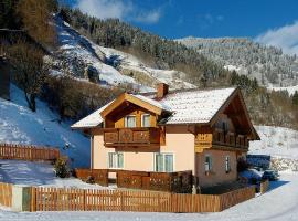 Apartment Haus Toferer by Interhome, hotel in Grossarl