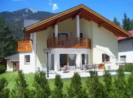 Holiday Home Heidi by Interhome