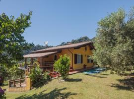 Holiday Home Luca by Interhome, allotjament vacacional a Montignoso