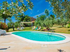 Holiday Home Casa Bensa by Interhome, hotel din Camaione