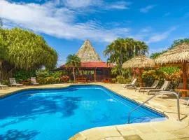 Guacamaya Lodge