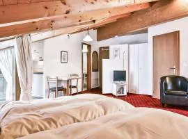 Apartment Chalet Abendrot apARTments-9 by Interhome