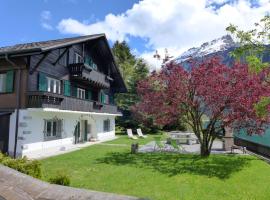 Holiday Home Chalet Aaregg by Interhome, cottage in Brienz