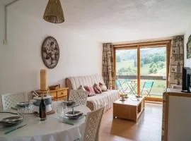 Studio Lunik Orion-32 by Interhome