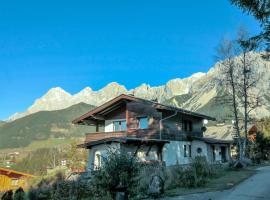 Holiday Home Berghaus Weitblick by Interhome, villa em Ramsau am Dachstein