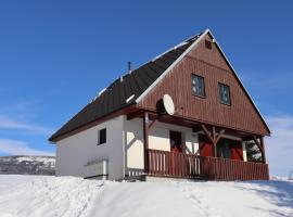 Holiday Home Holiday Hill 65 by Interhome, hotel di Čistá