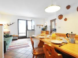 Apartment Casa Marmolada by Interhome, hotel in Penia