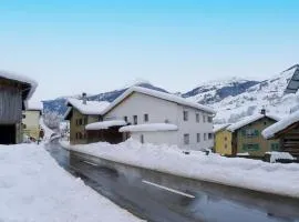 Apartment Tga da Plaz by Interhome