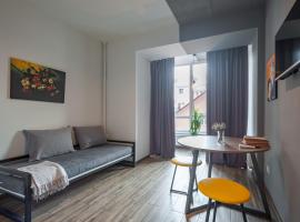 Like Home on IN, hotel en Ivano-Frankivsk