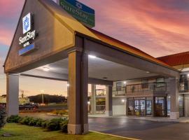 SureStay Hotel by Best Western Lenoir City โรงแรมในเลนัวร์ซิตี้