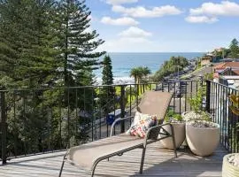 Bronte Beach House with Ocean Views