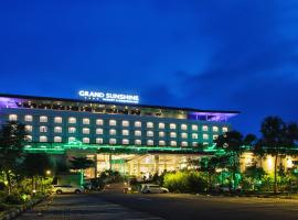 Grand Sunshine Resort & Convention, hotel in Bandung