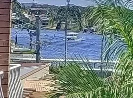 Sunsetcourt Budget holiday apartments surfers paradise