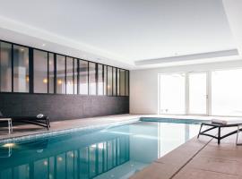 Holiday Suites Nieuwpoort, hotel v destinaci Nieuwpoort