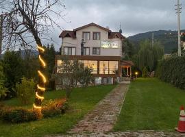 SNOW HİLL HOUSE BUTİK APART OTEL, готель у місті Картепе