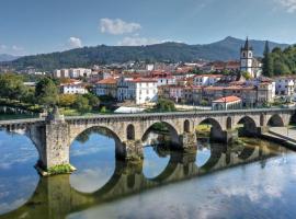 Hotel Os Poetas, romantic hotel in Ponte da Barca