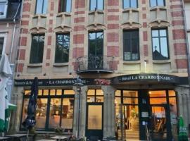 Hôtel La Charbonnade、デュドランジュのホテル