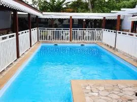 Appartement charmant à Sainte-Marie, 55 m², piscine