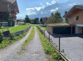 Naturnahe Wohnung für 1 - 4 Personen, pet-friendly hotel in Brienz