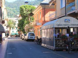 Appartamento Roggero，萊萬托的飯店