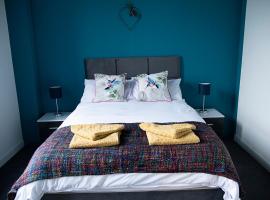 Cosy Stays، شقة في ريدكار