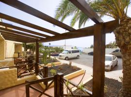 Book Jet - HIBISCUS BEACH FRONT, hotel in Costa Calma