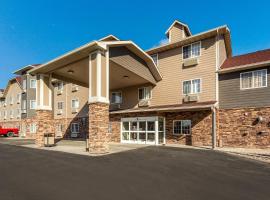 Red Roof Inn & Suites Omaha - Council Bluffs、カウンシル・ブラフスのモーテル