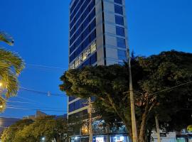 Loft 43, Ferienwohnung mit Hotelservice in Medellín