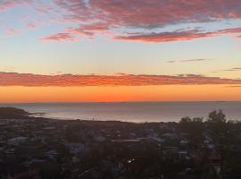 Panoramata @ Caves Beach, feriebolig i Caves Beach